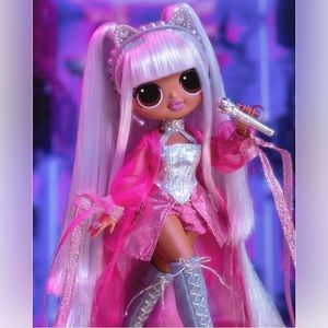 LOL Surprise OMG Remix Kitty K Fashion Doll – Surprises, Plays Music